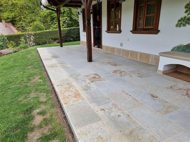 terrassenboden.jpg